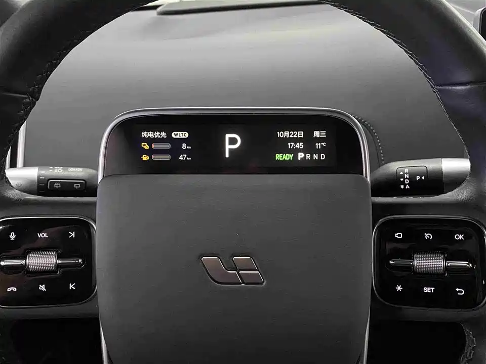 Li Auto Ideal L8