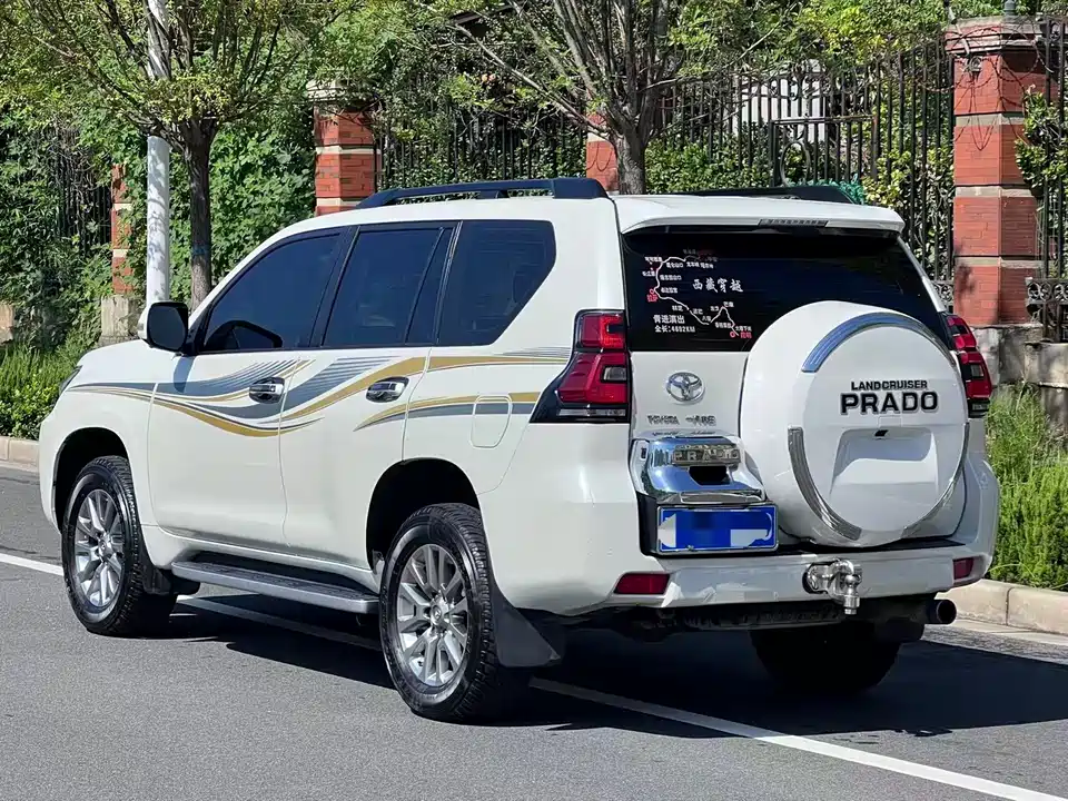 Toyota Prado