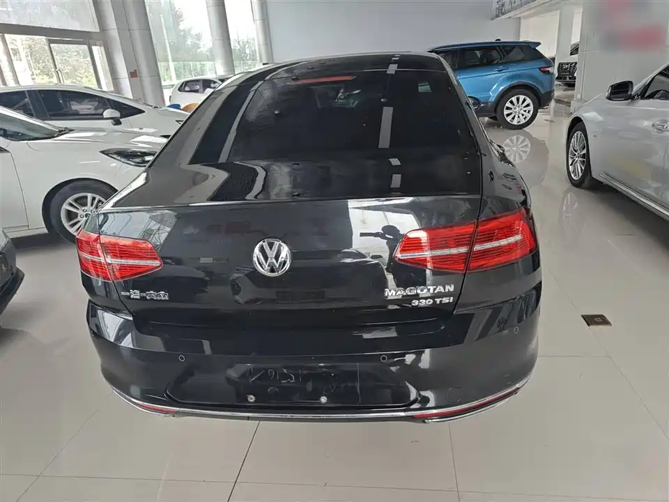 Volkswagen Magotan