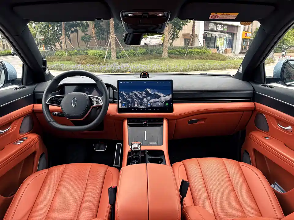 AITO Ask the world M7