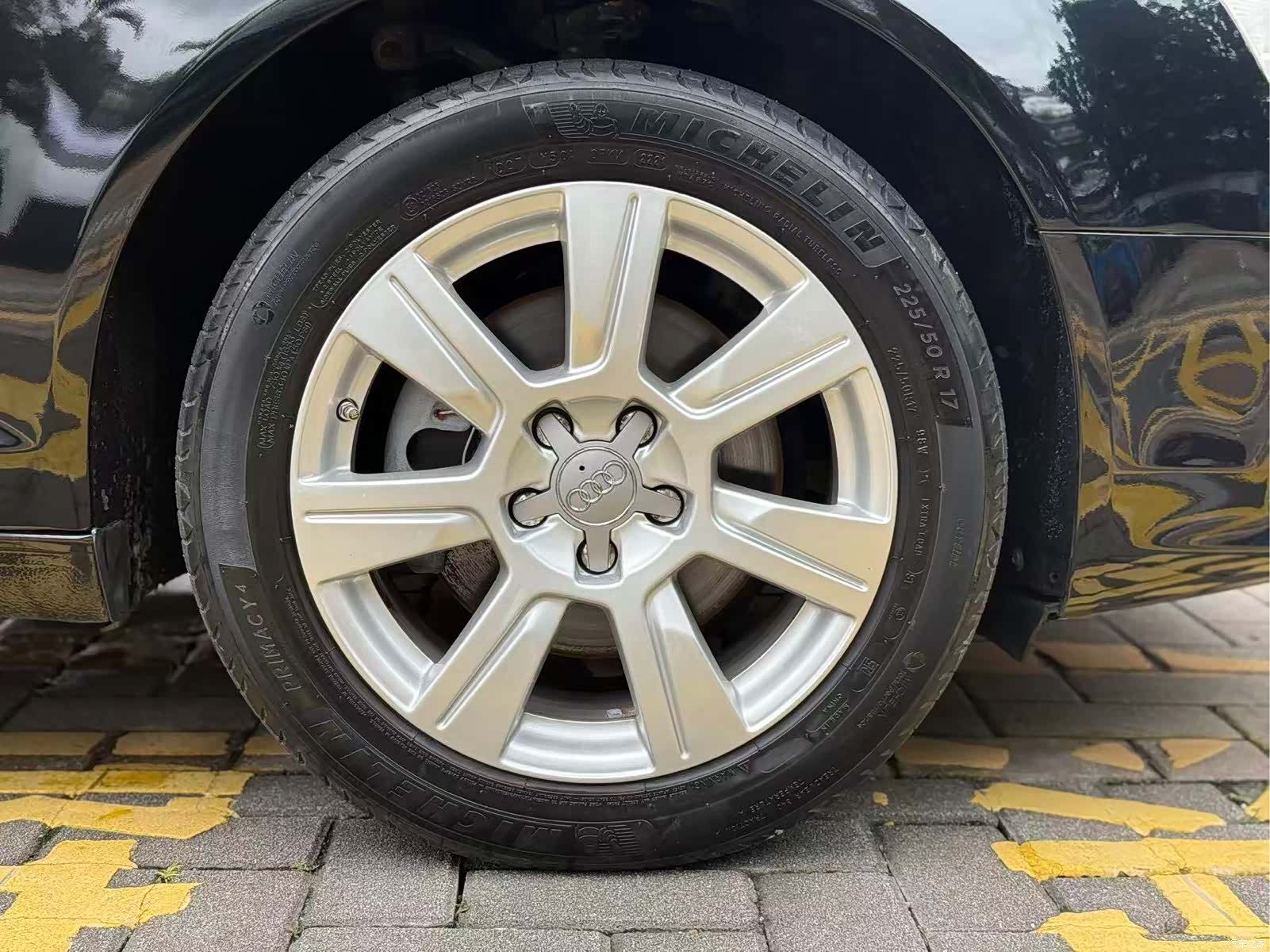 Audi A6L, 2010 26