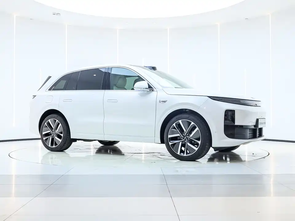 Li Auto Ideal L6