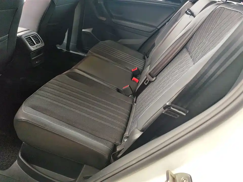 Volkswagen Tiguan L Volkswagen Tiguan L