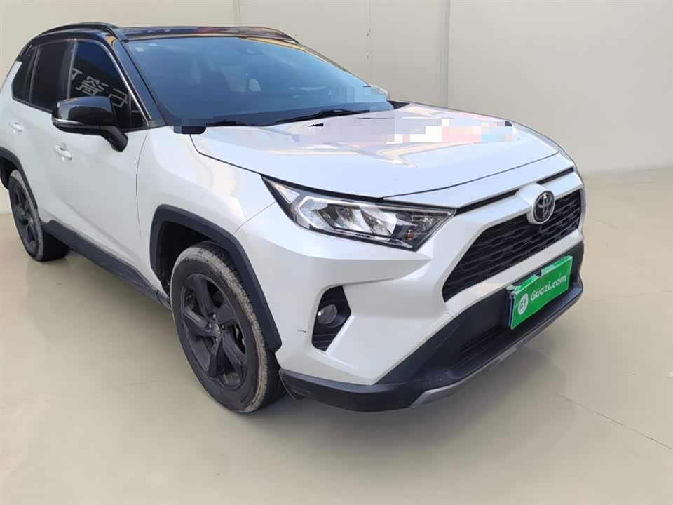 Toyota RAV4 Rongfang