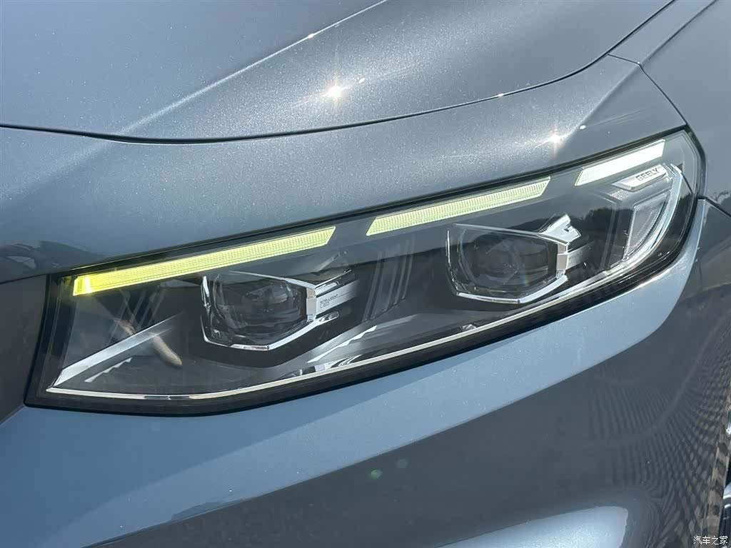 Geely Preface, 2022 32