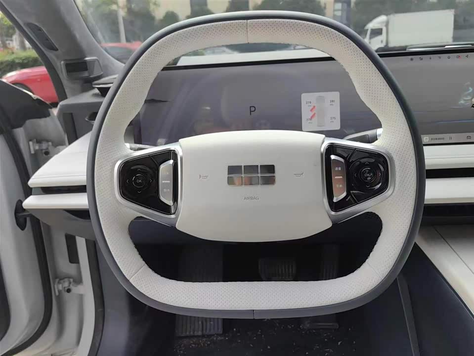 Geely Galaxy Galaxy E8