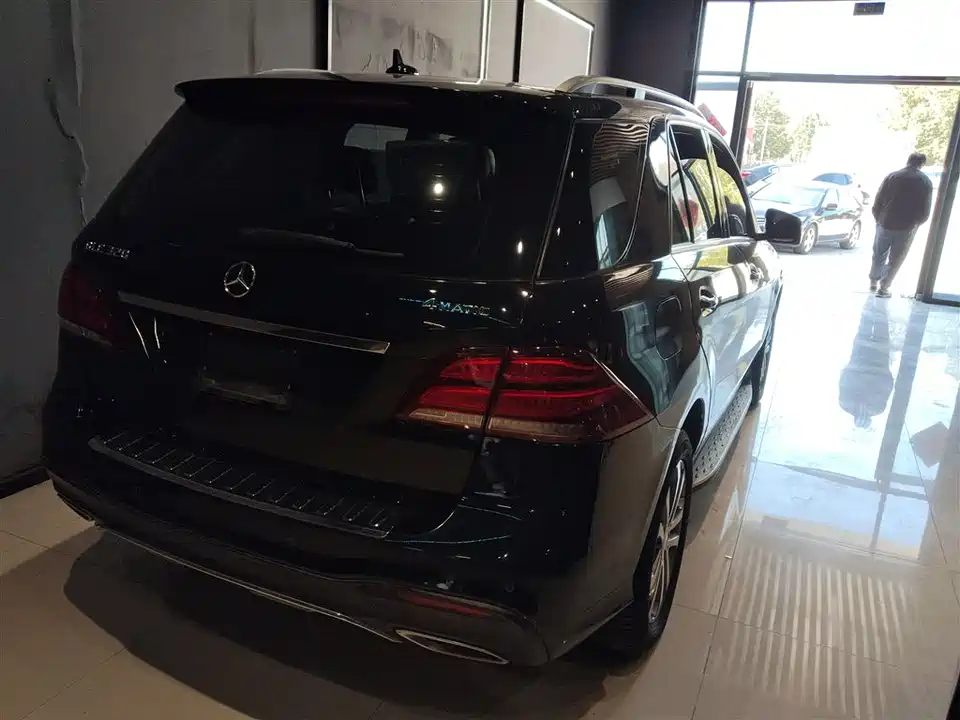 Mercedes-Benz GLE