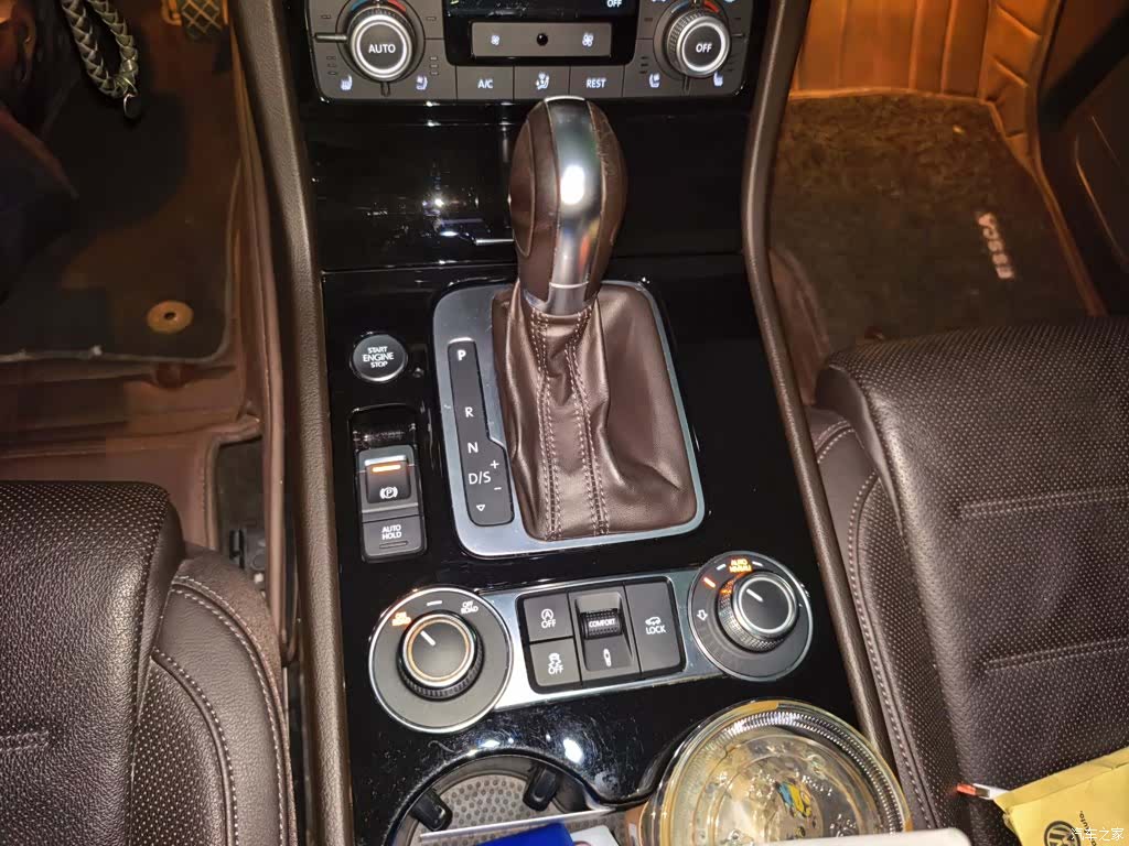 Volkswagen Touareg, 2017 10