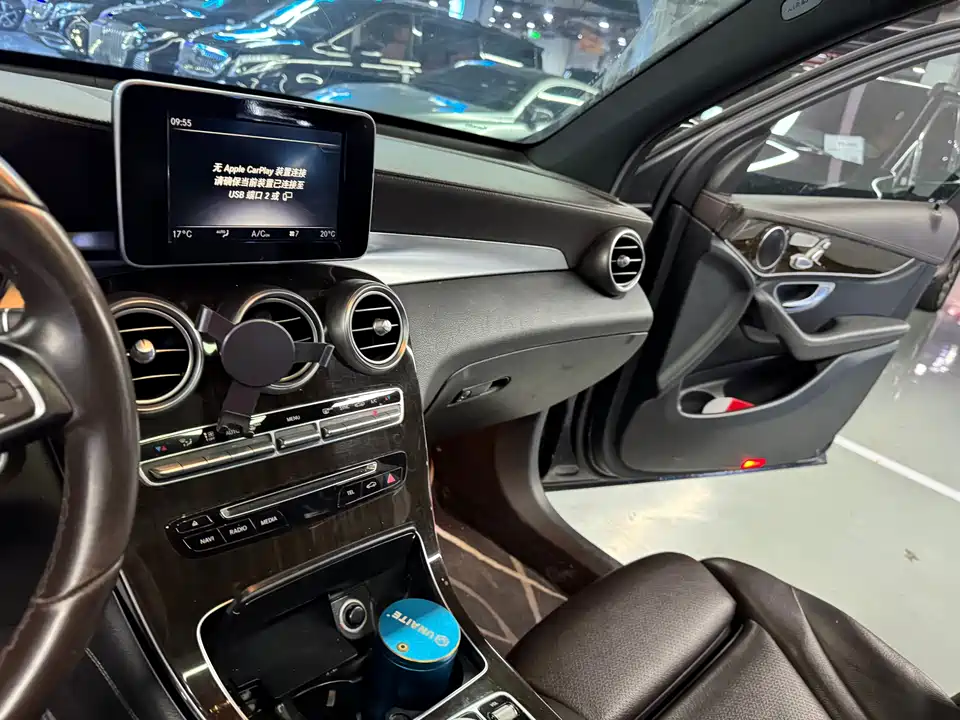 Mercedes-Benz GLC Mercedes-Benz GLC