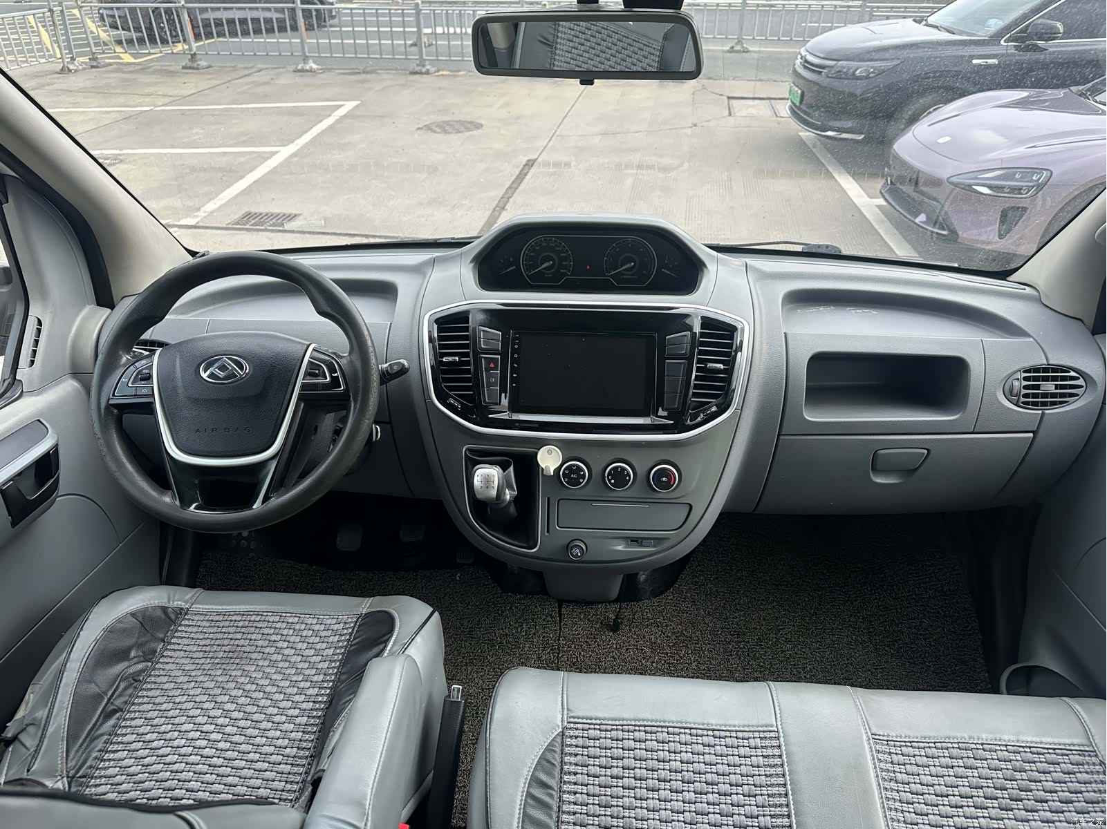 Maxus V80, 2021 8