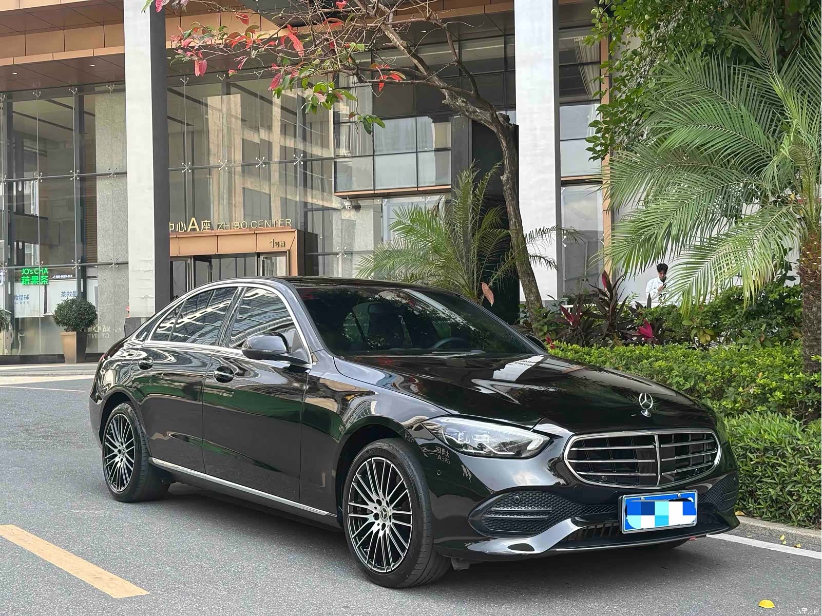 Mercedes-Benz C-Class, 2023 3