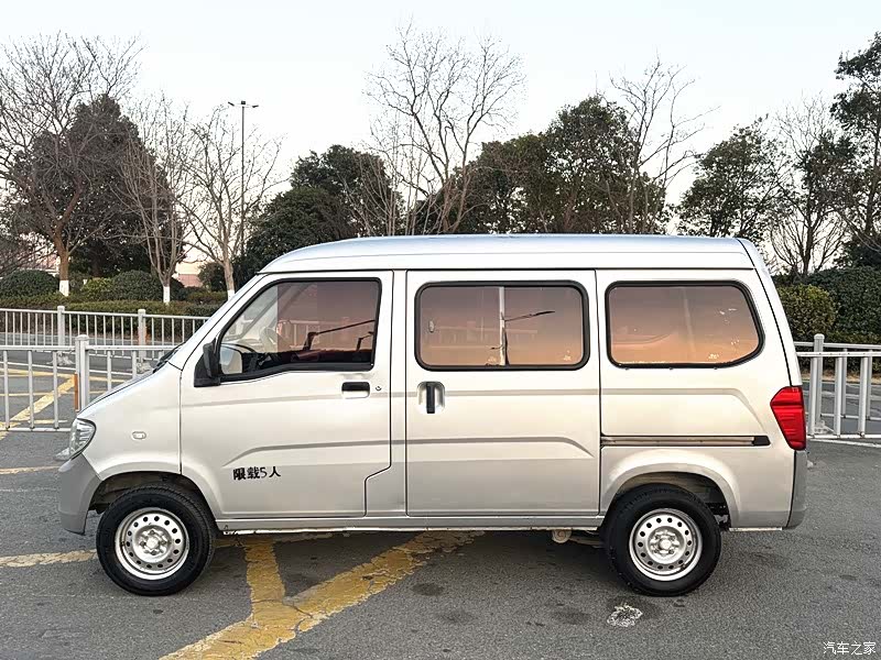 Wuling LSI, 2017 3