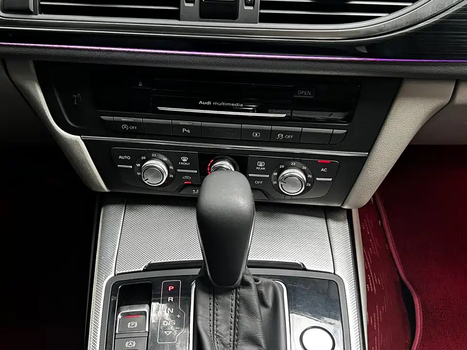 Audi A6L Audi A6L