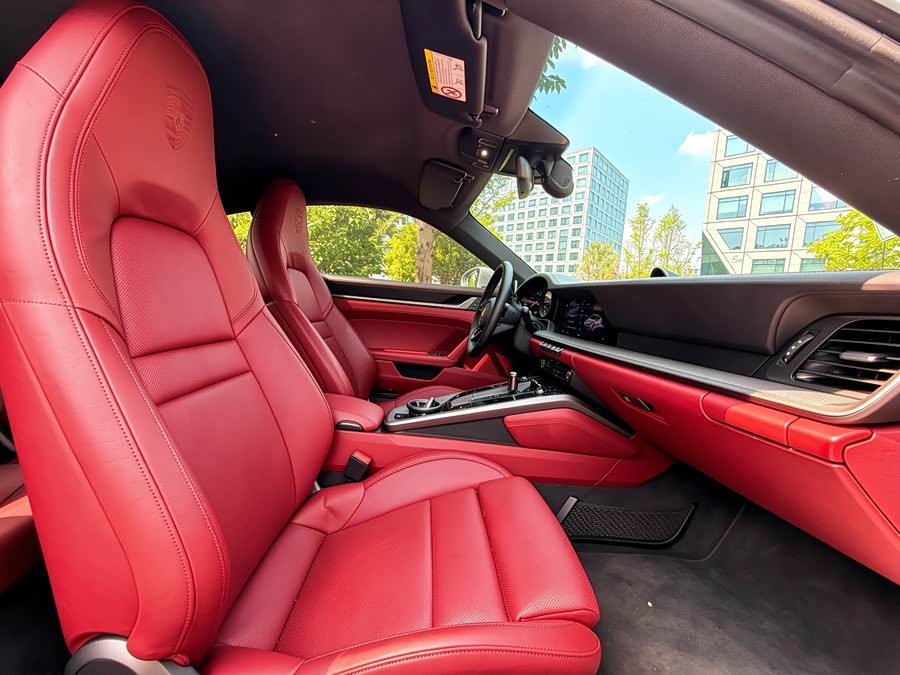 Porsche 911 2023, фото 2