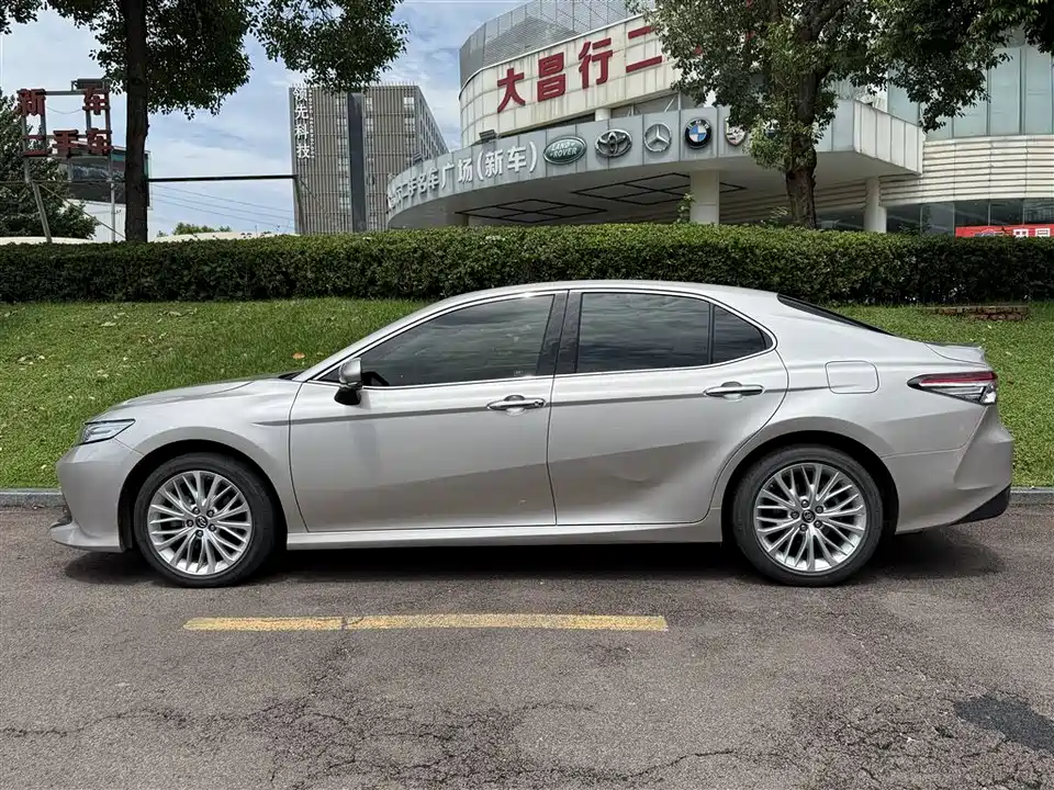 Toyota Camry Toyota Camry