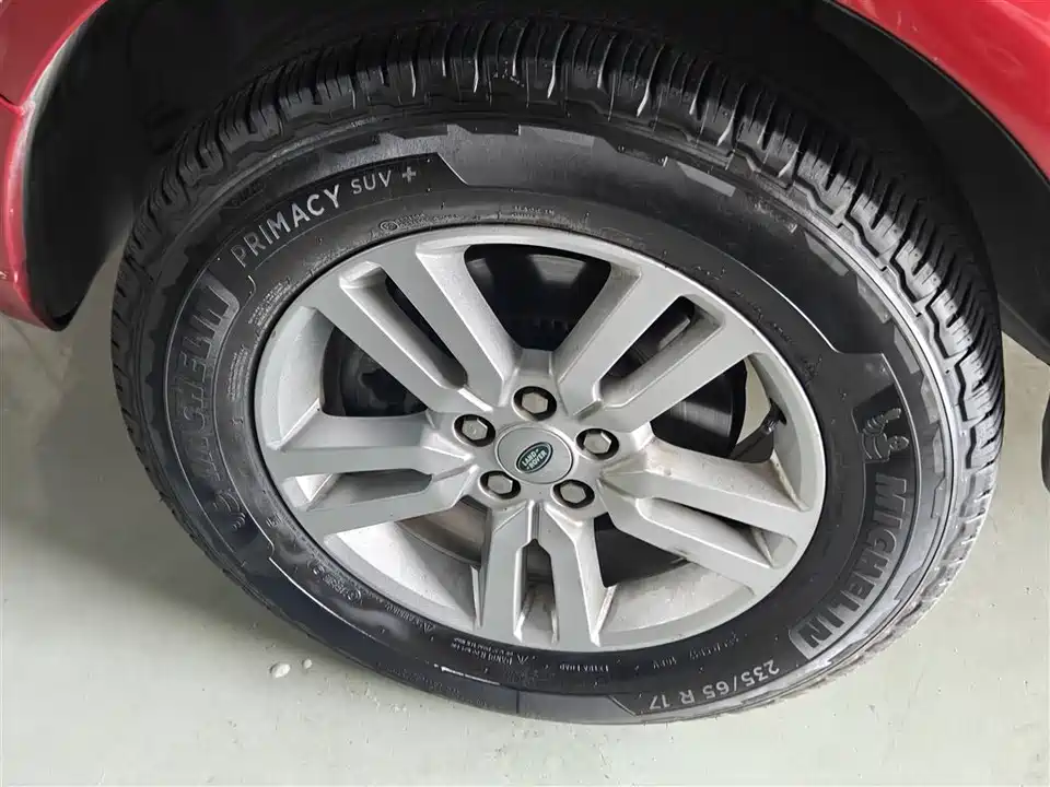 Land Rover Freelander 2