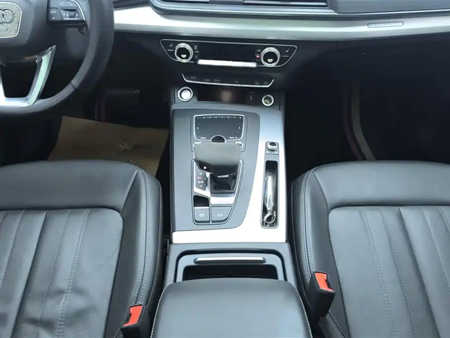 Audi Q5L Audi Q5L