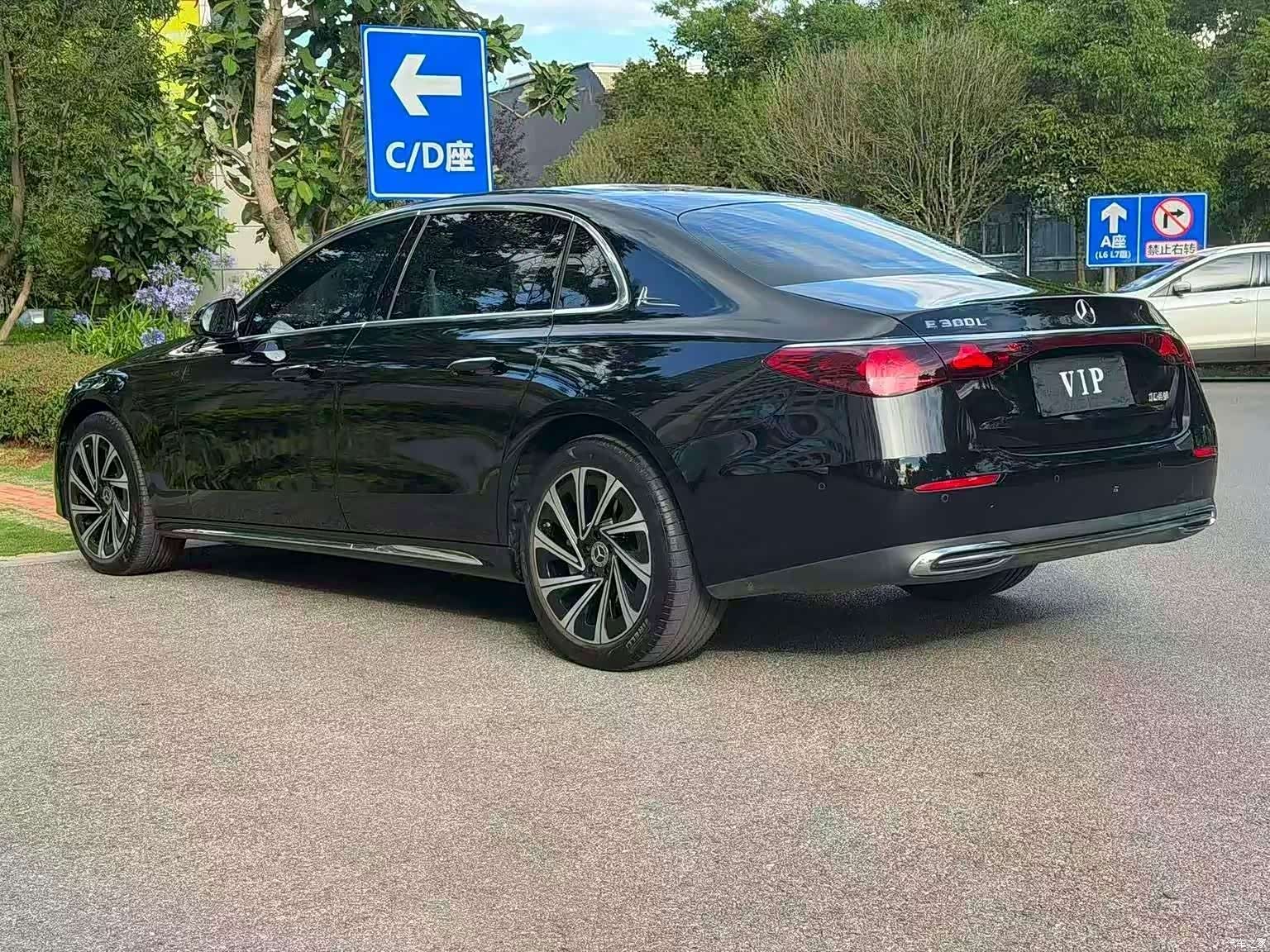 Mercedes-Benz E-Class, 2024 9