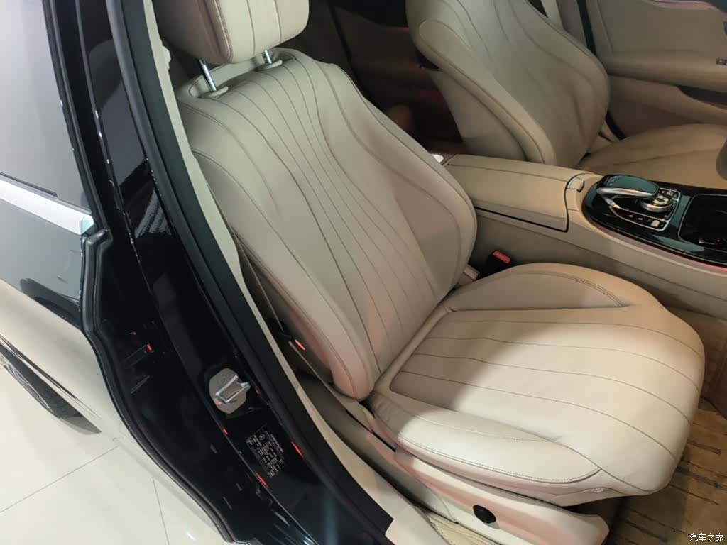 Mercedes-Benz E-Class, 2017 25