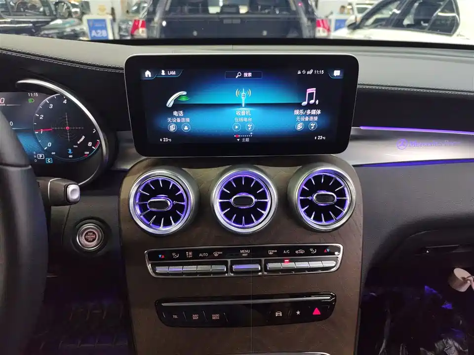Mercedes-Benz GLC Mercedes-Benz GLC