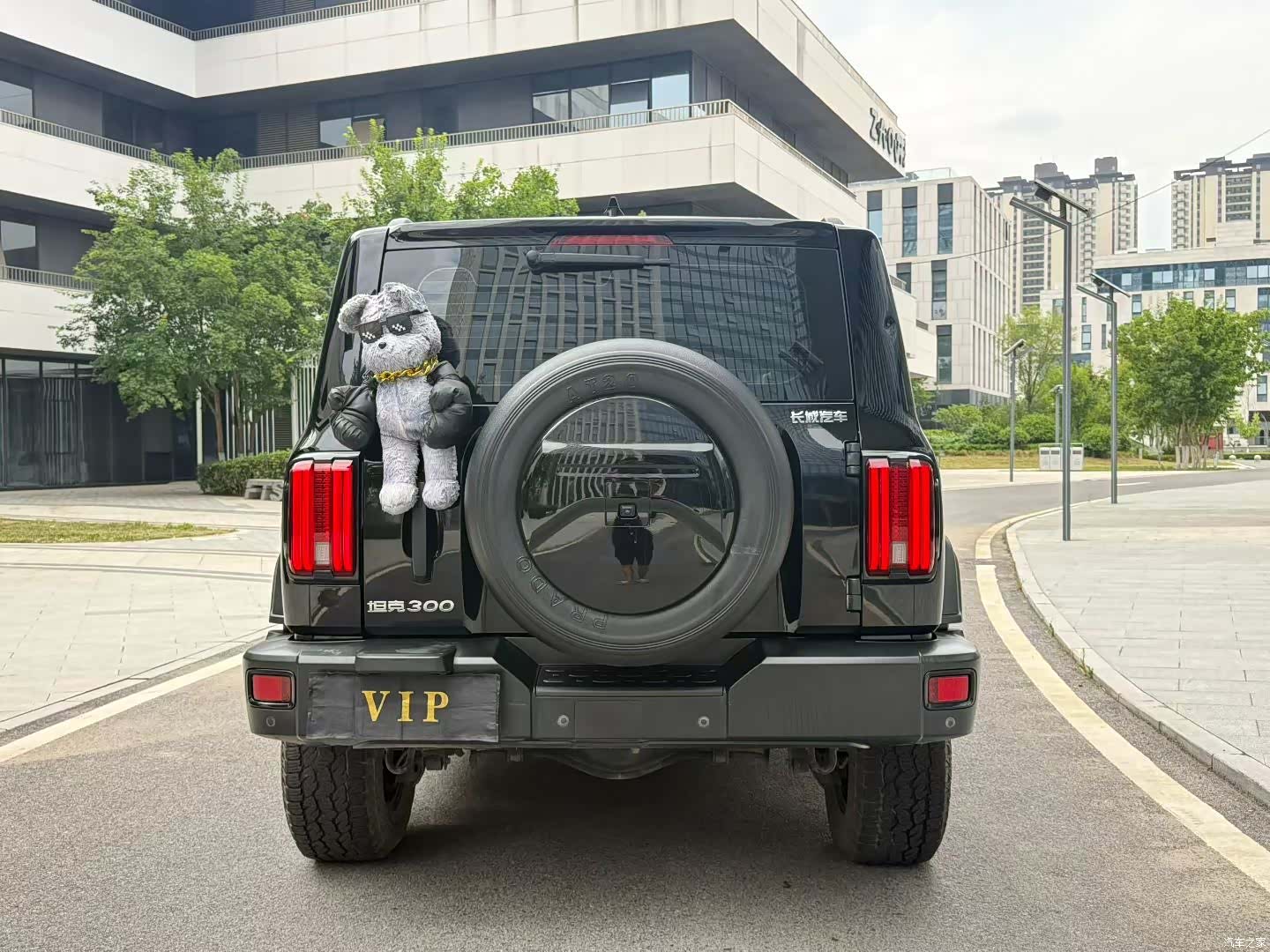 Tank 300, 2022 8