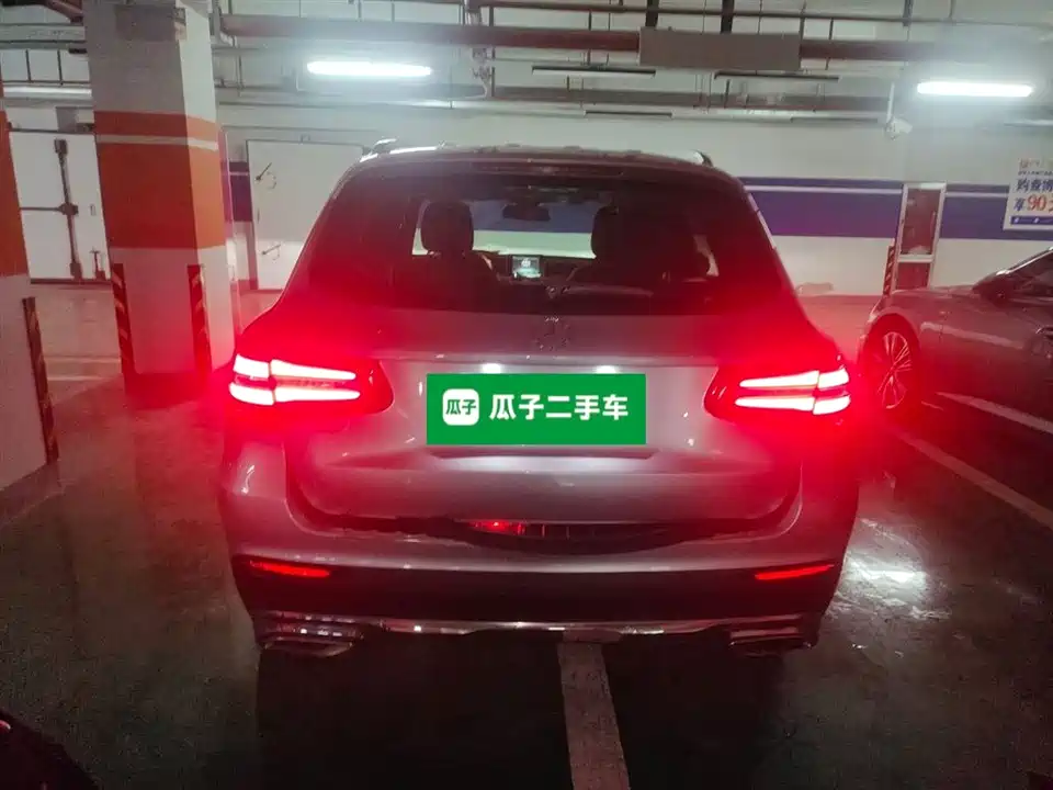 Mercedes-Benz GLC Mercedes-Benz GLC