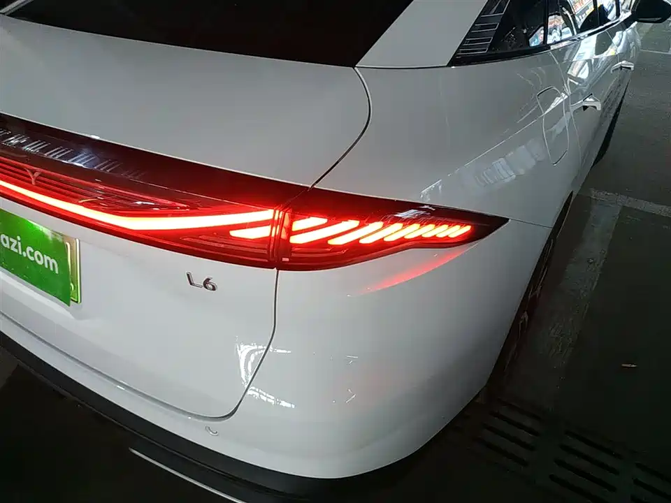 Geely Galaxy Galaxy L6