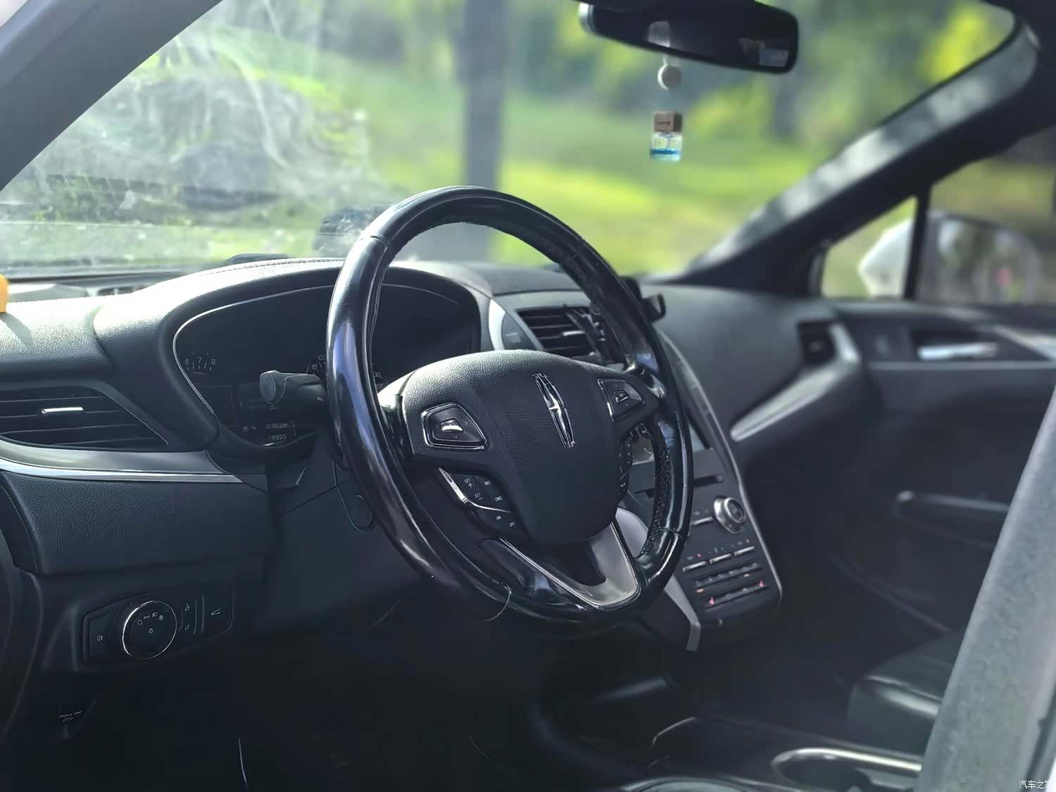 Lincoln MKC, 2018 8