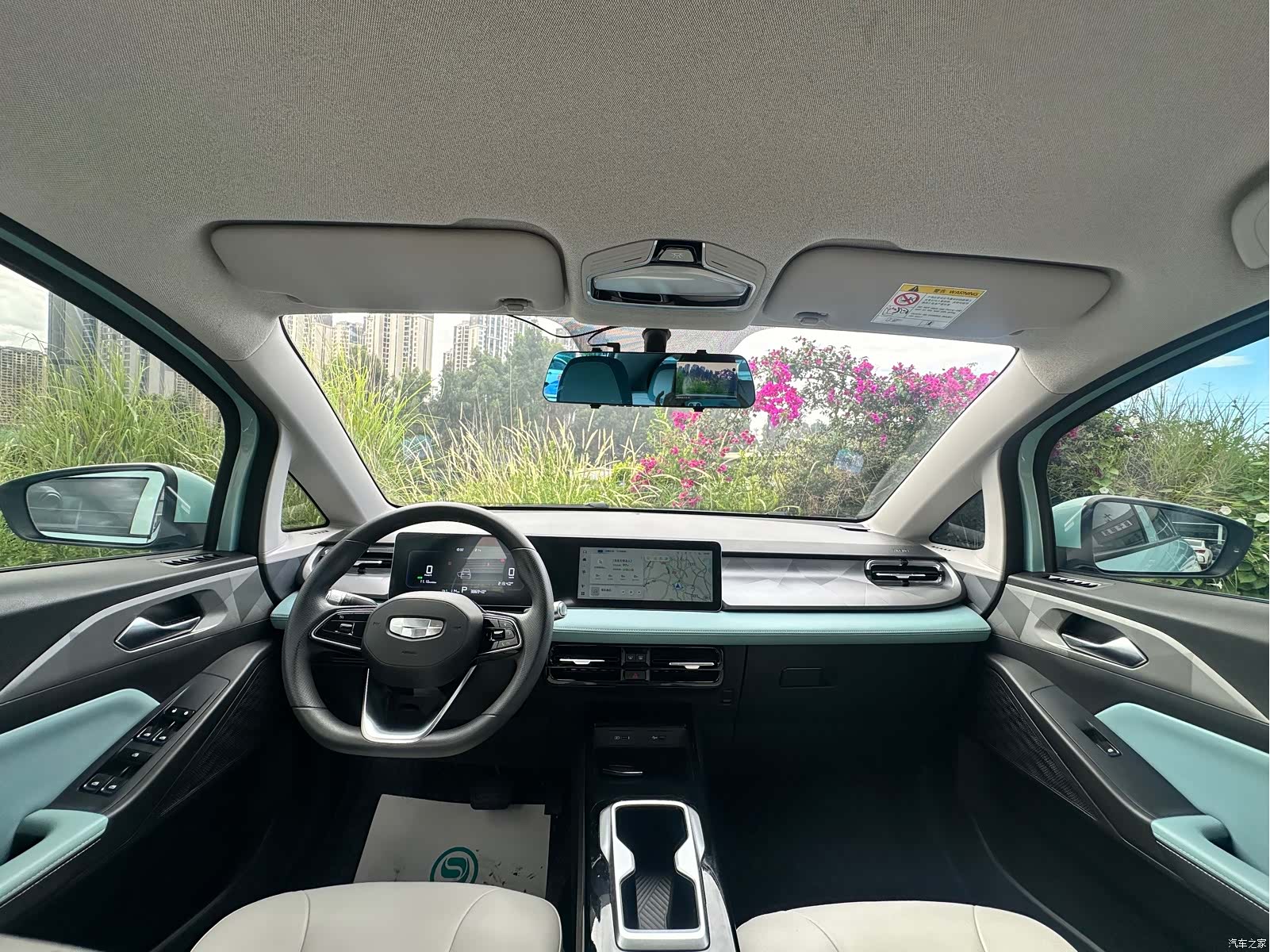 Geely E, 2023 все фото