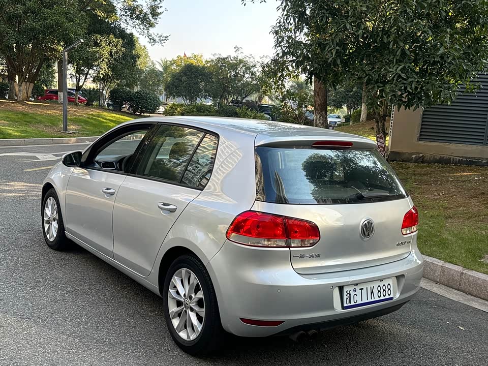 Volkswagen golf