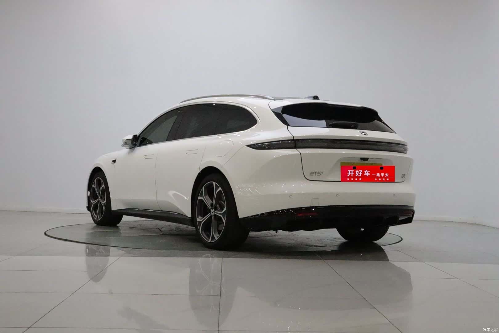 NIO ET5, 2025 4
