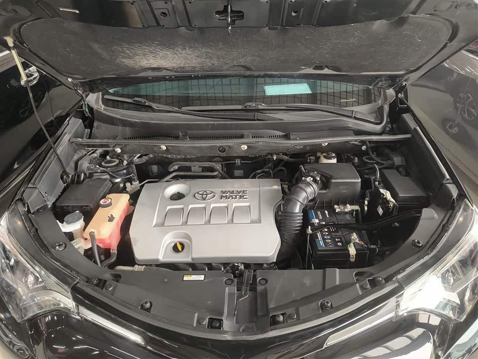 Toyota RAV4 Rongfang