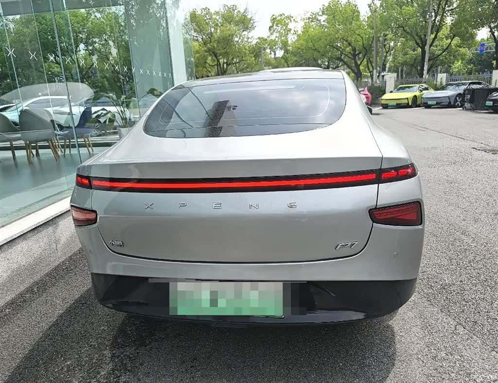 Xpeng P7, 2021 3