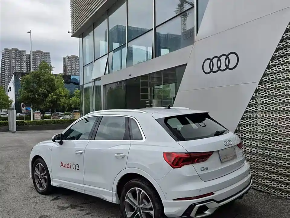 Audi Q3 Audi Q3