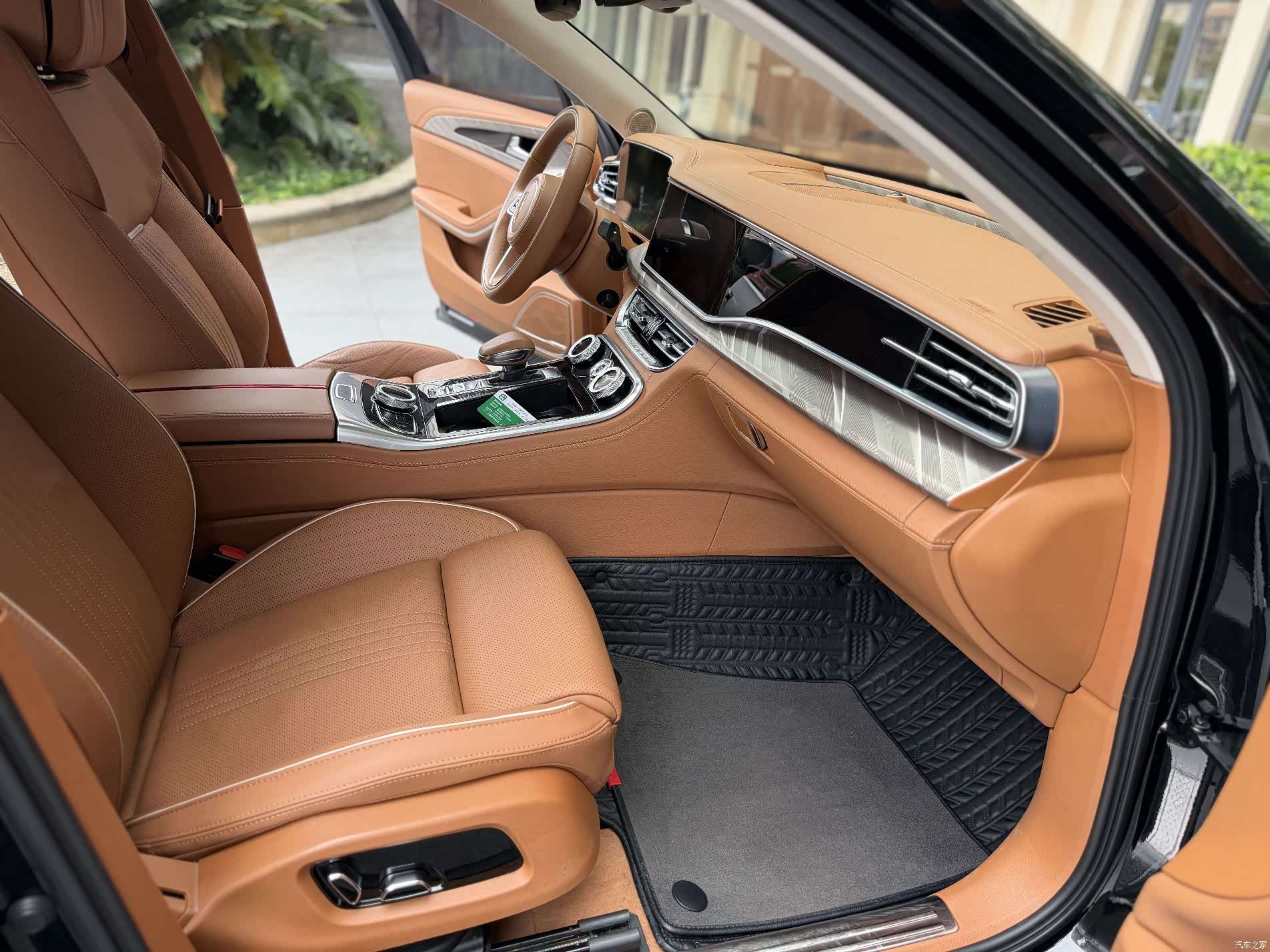 Hongqi H9, 2021 все фото