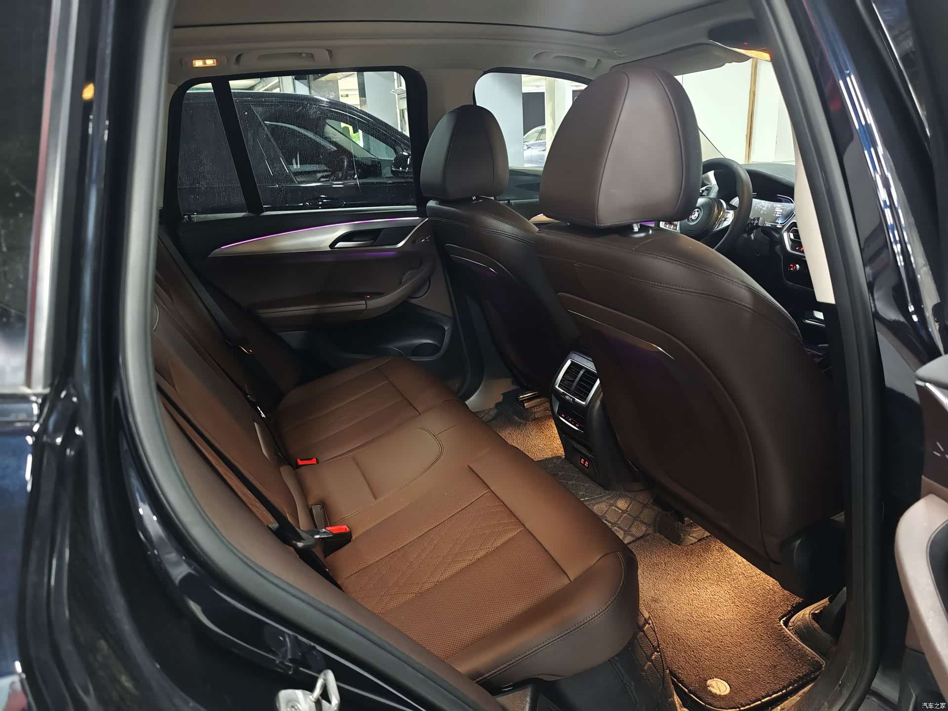 BMW iX3, 2023 14