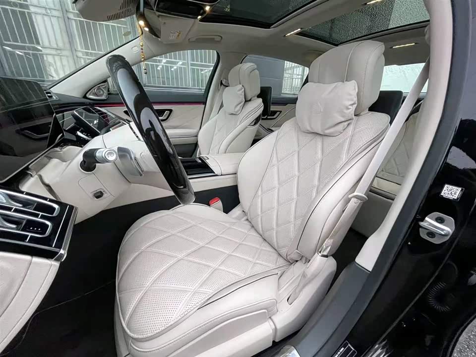Mercedes-Benz Maybach S-class