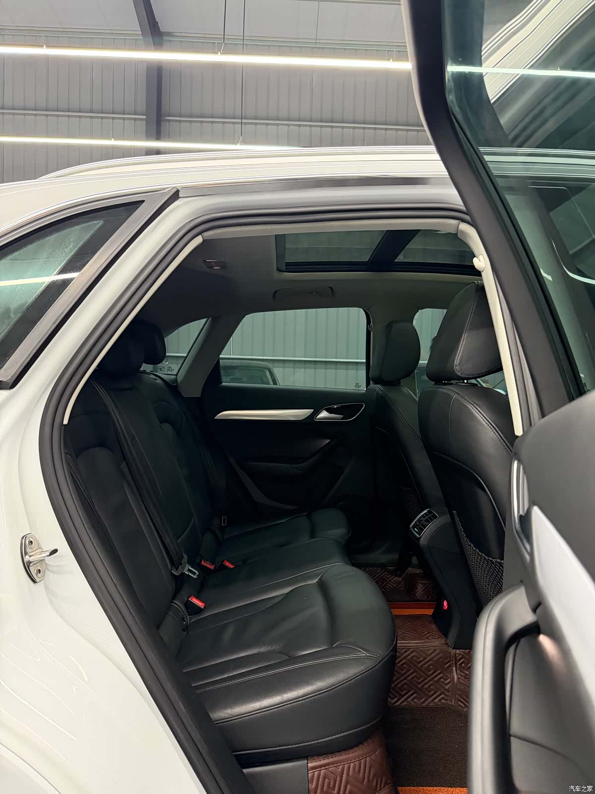 Audi Q3, 2016 9