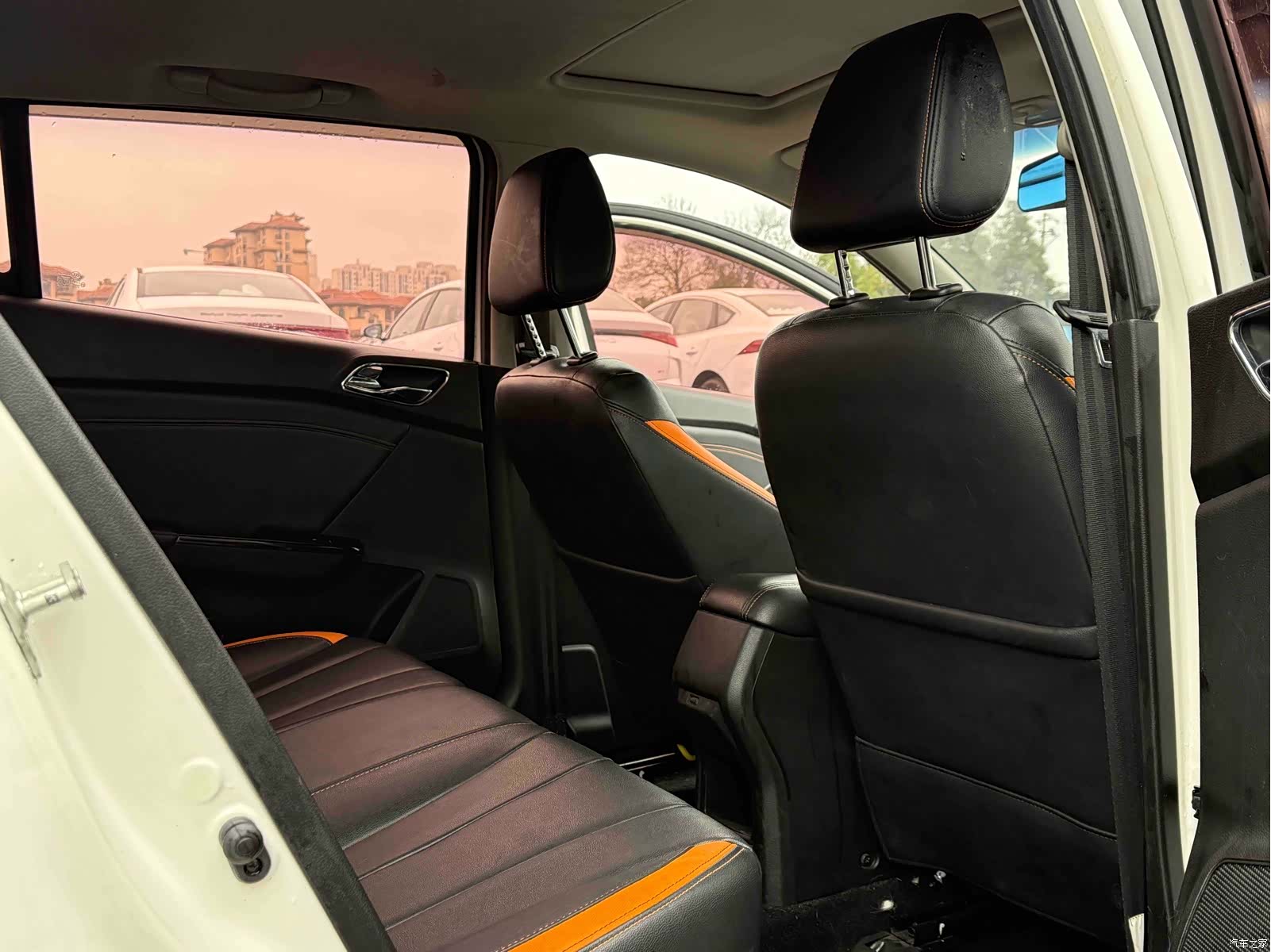 Wuling 310, 2018 6