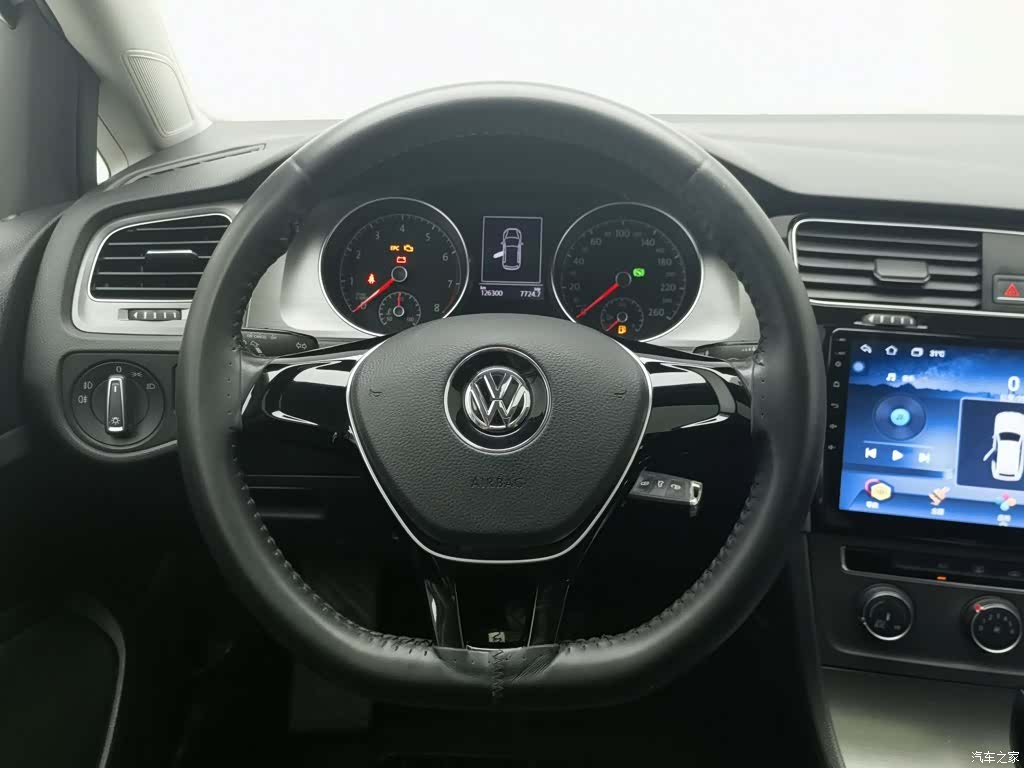 Volkswagen Golf, 2016 11