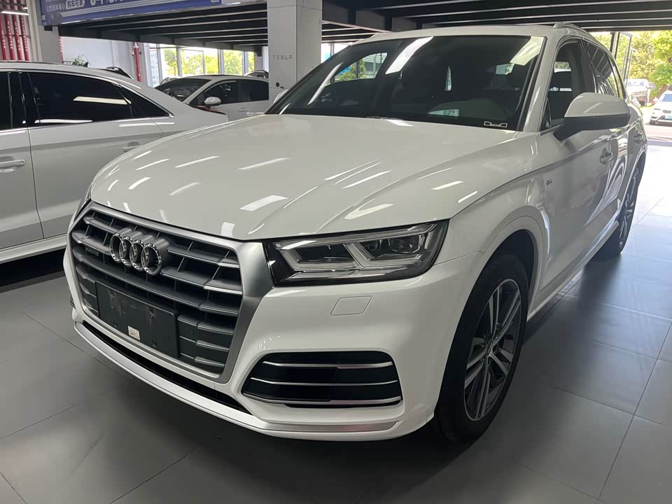 Audi Q5L