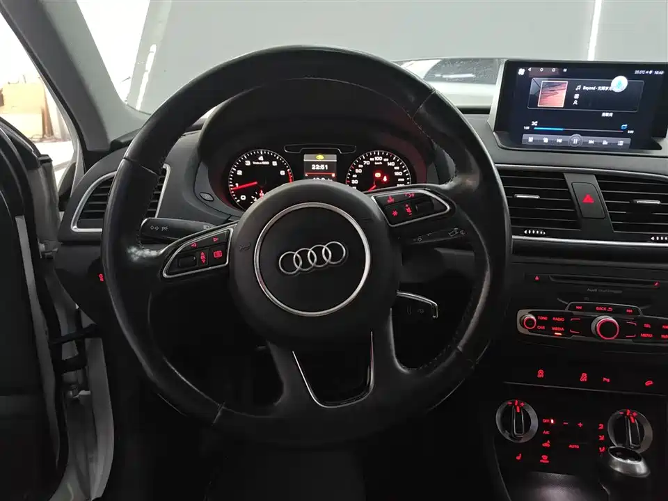 Audi Q3 Audi Q3
