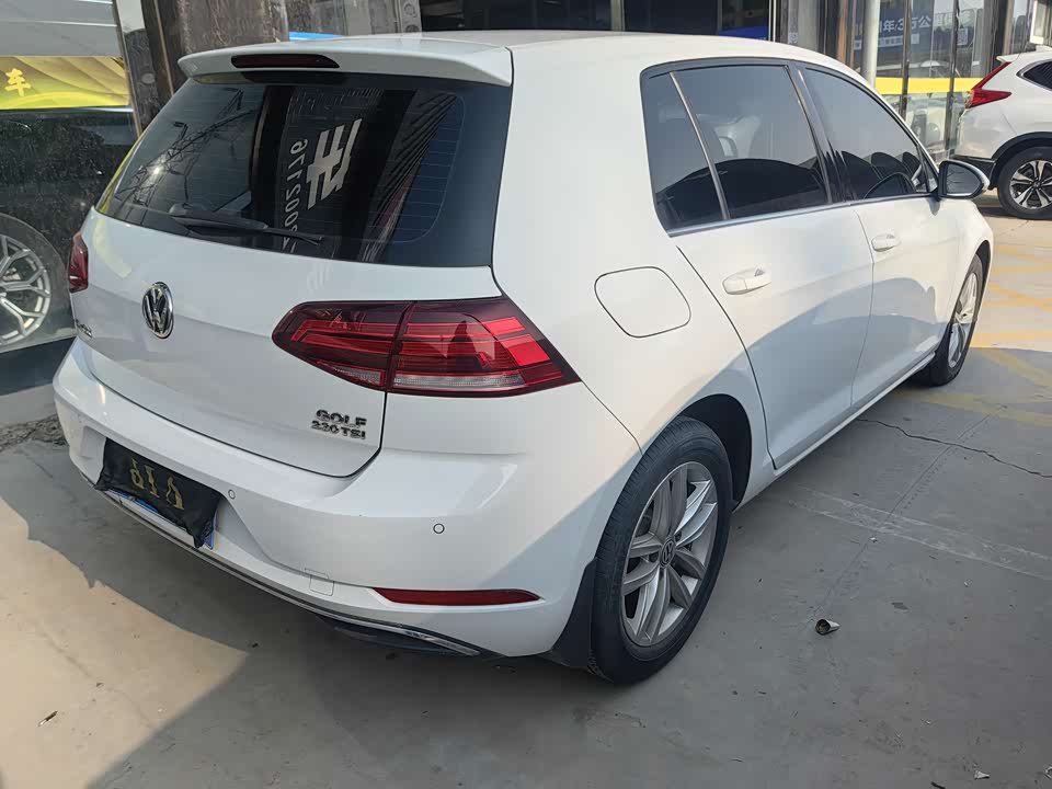 Volkswagen golf
