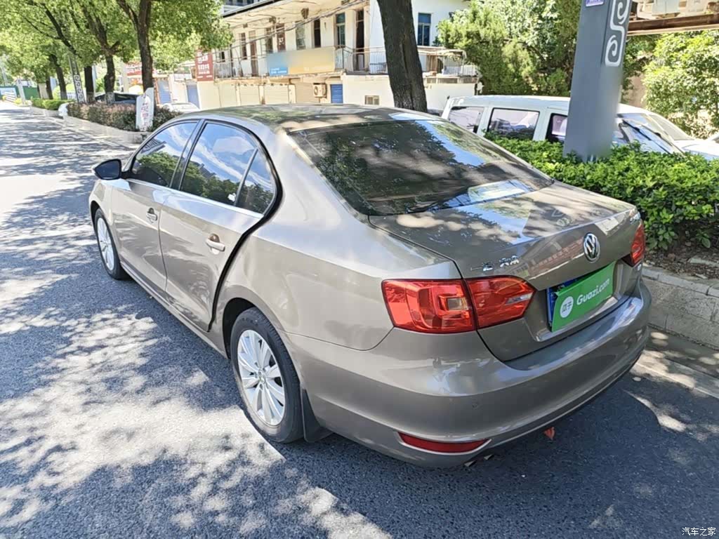 Volkswagen Sagitar, 2015 все фото
