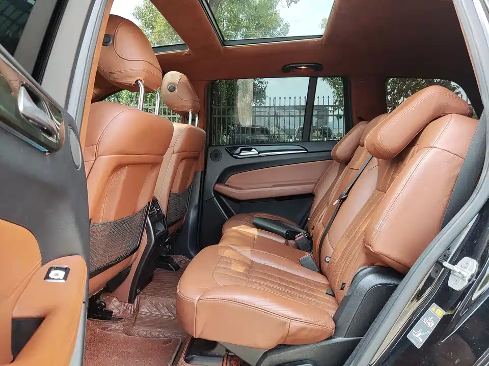 Mercedes-Benz GLS Mercedes-Benz GLS