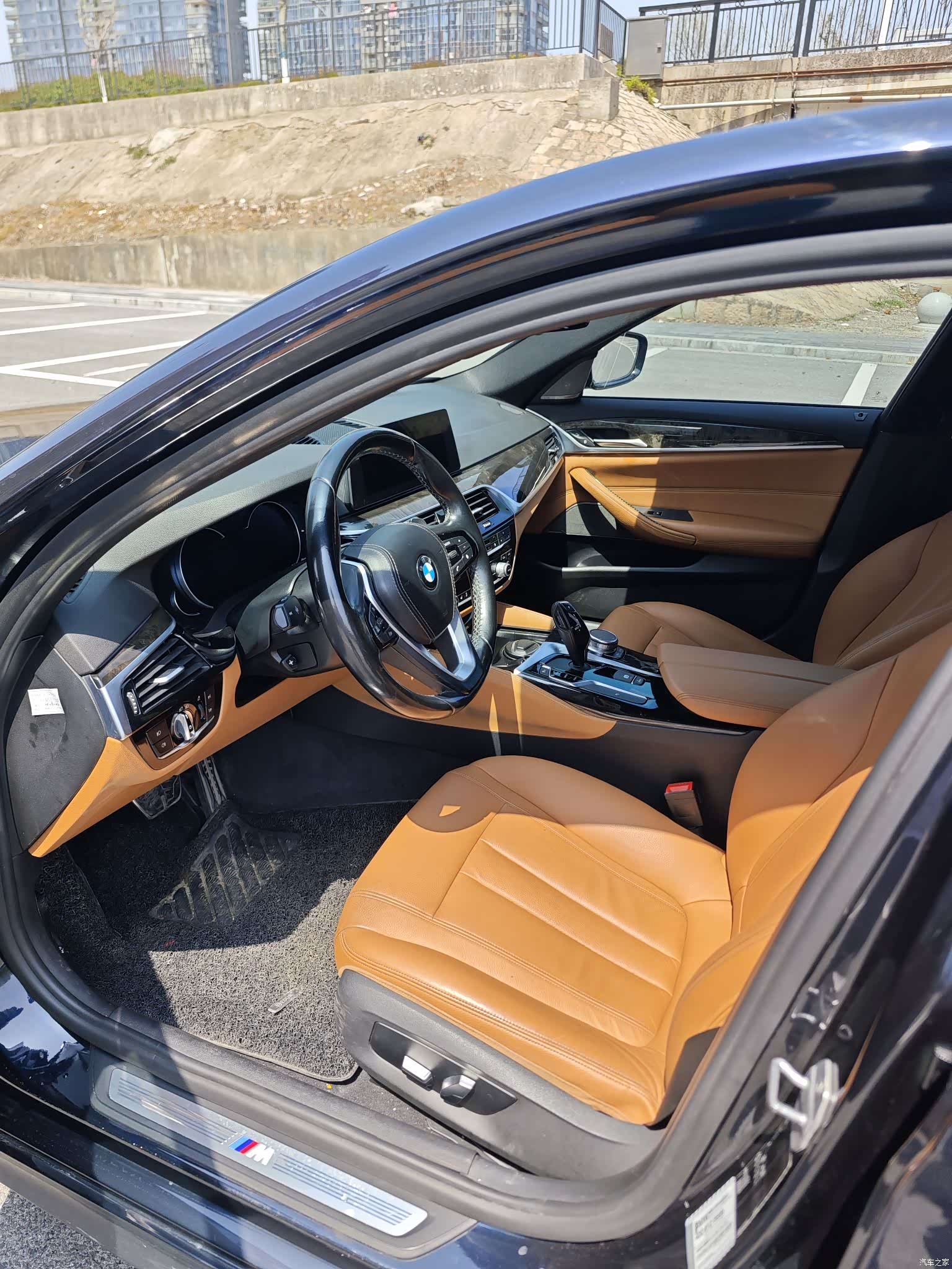 BMW 5 Series, 2017 все фото