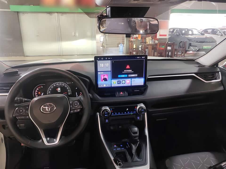 Toyota RAV4 Rongfang