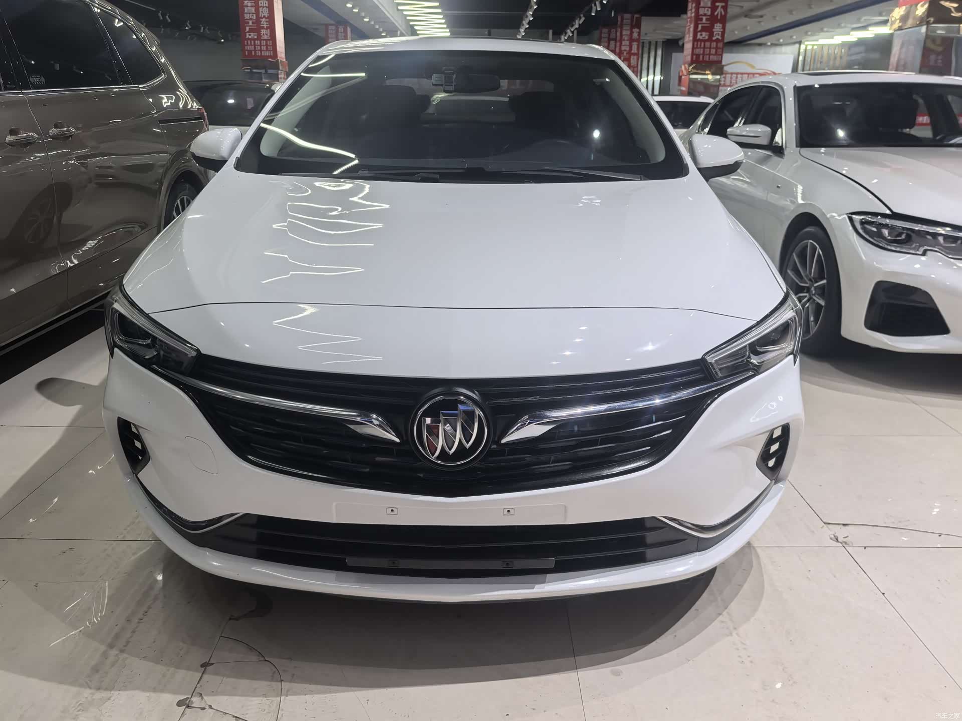 Buick Verano, 2020 3