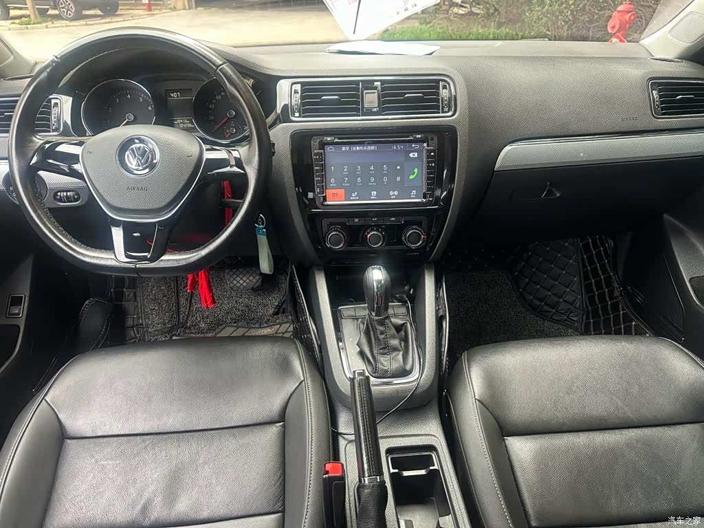 Volkswagen Sagitar, 2016 6