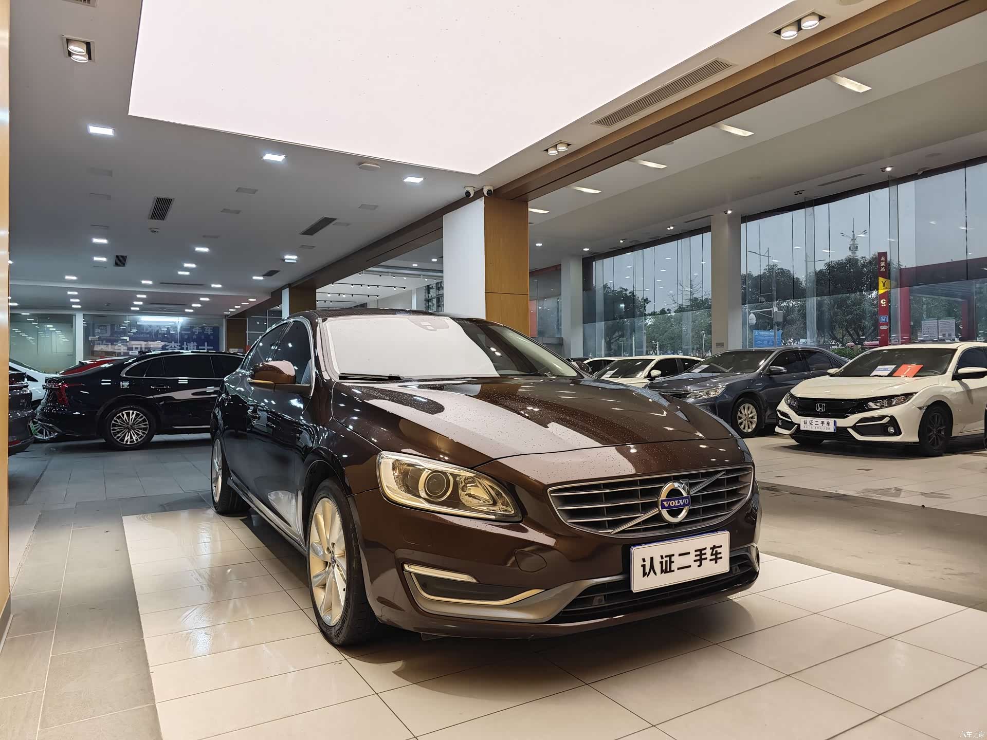 Volvo S60, 2018 4